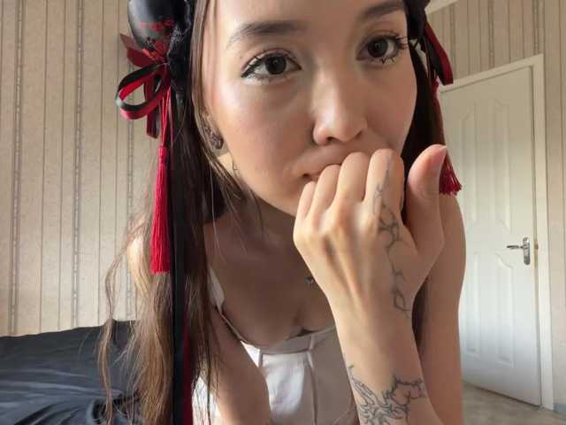 PhyliciaRobleto live cam on BongaCams