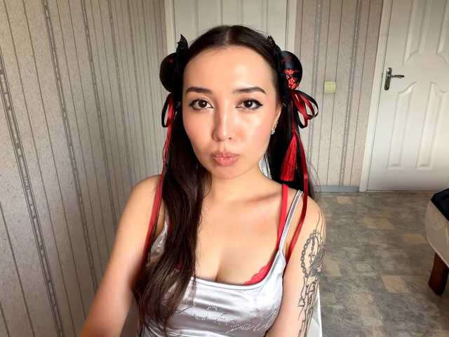 PhyliciaRobleto live cam on BongaCams