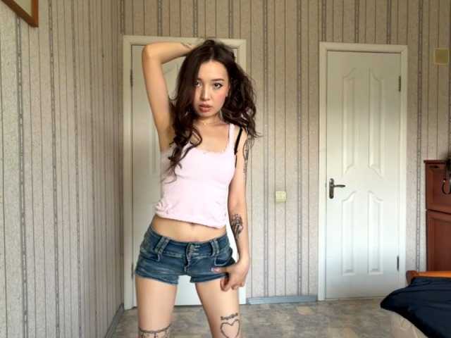 PhyliciaRobleto live cam on BongaCams