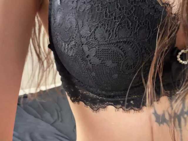 PhyliciaRobleto live cam on BongaCams
