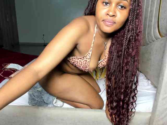 Model: Sexy-Mia