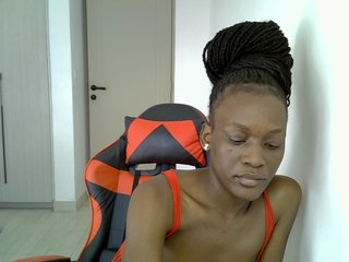 Dinah-6's Live Webcam