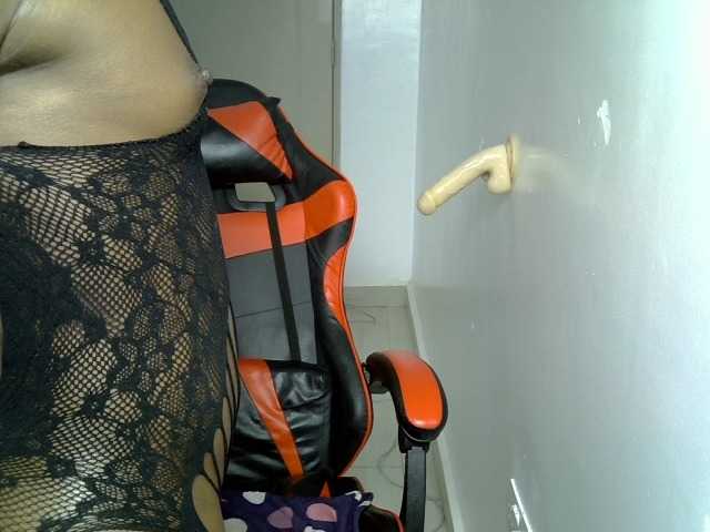 Dinah-6