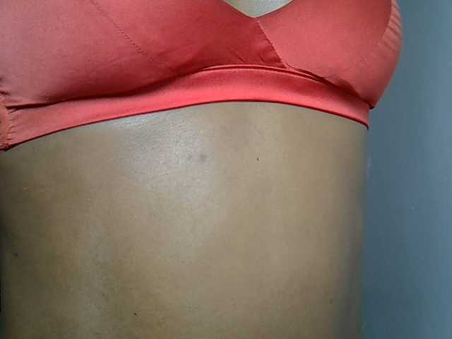 Dinah-6, en vivo ahora en BongaCams