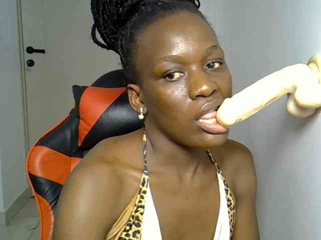 Dinah-6 webcam