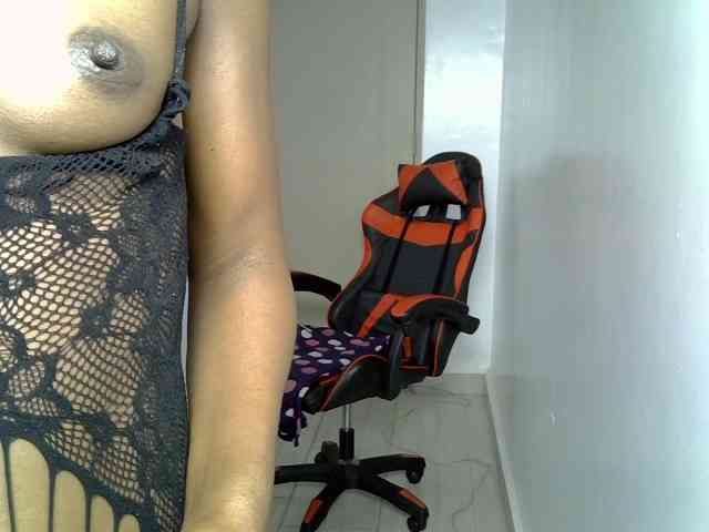 Dinah-6 webcam