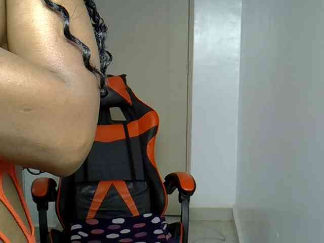 Dinah-6 webcam
