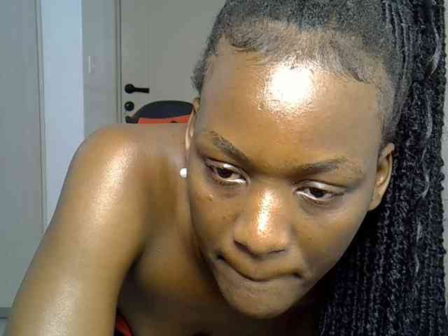 Dinah-6 webcam
