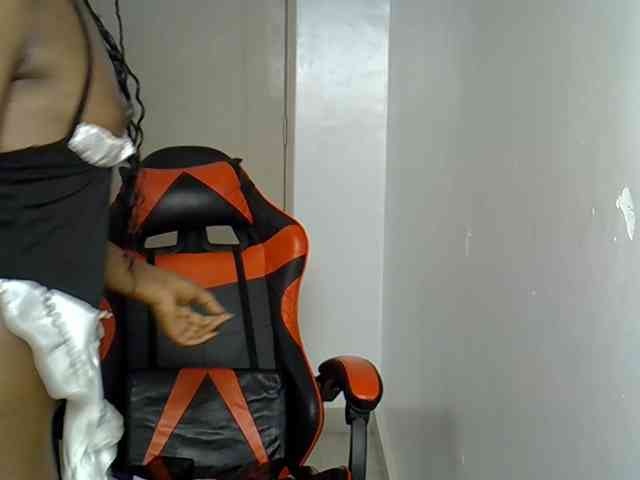 Dinah-6 webcam