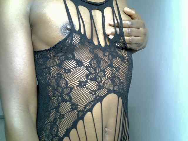 Model: Dinah-6