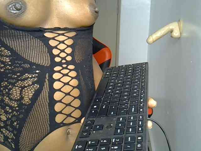 Dinah-6 webcam