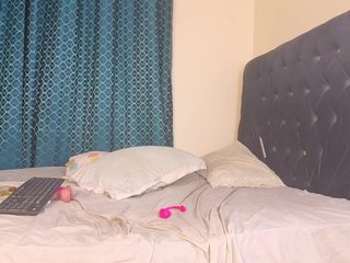 Chantel-Shanice's Live Webcam