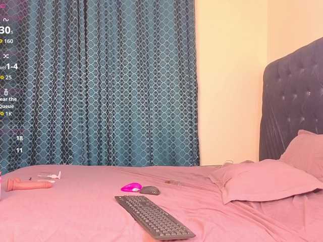 Chantel-Shanice live cam on BongaCams