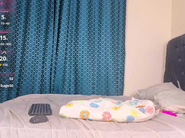 Chantel-Shanice live cam on BongaCams