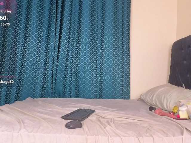 Chantel-Shanice live cam on BongaCams