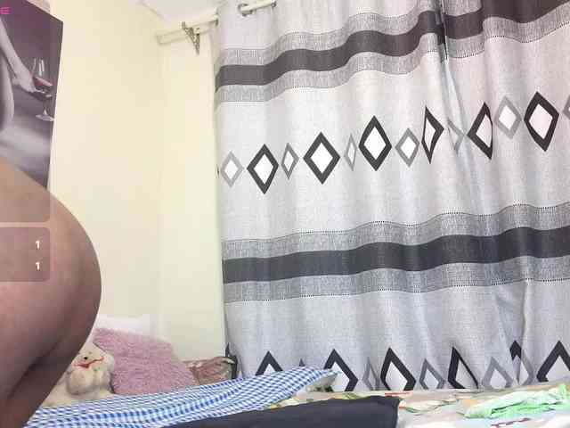 Sky-Foxxx webcam