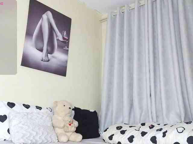 Sky-Foxxx webcam