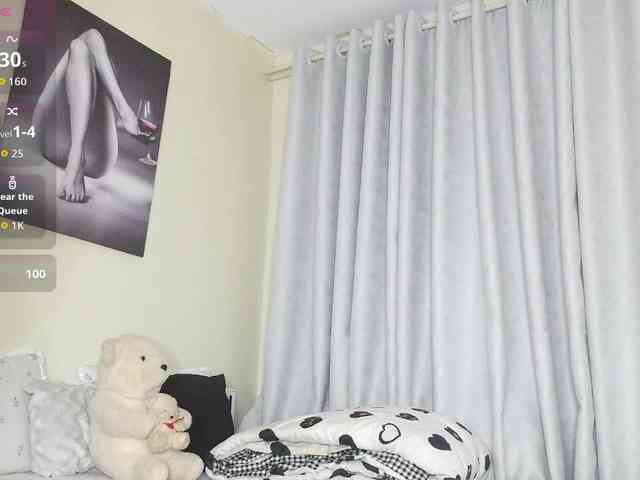 Sky-Foxxx webcam