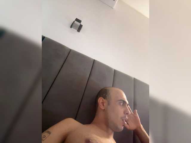 go to chat with Hosese
