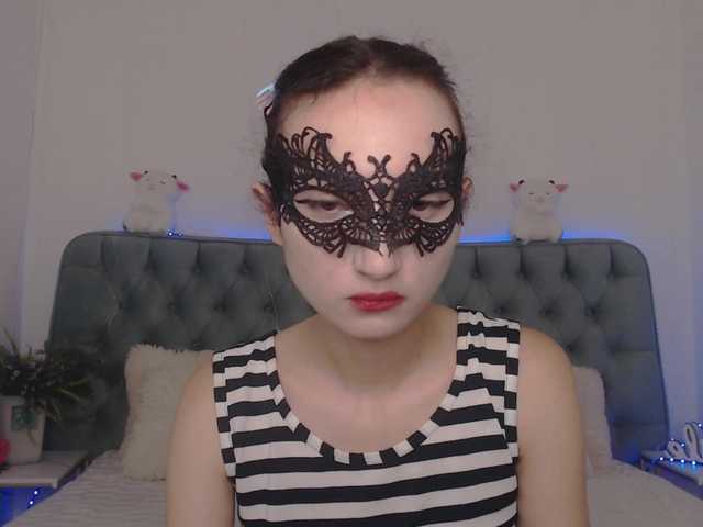 Nastenka77 live cam on BongaCams