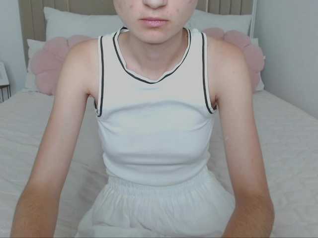 Nastenka77 live cam on BongaCams
