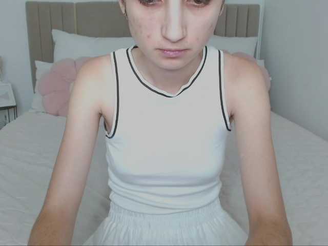 Nastenka77 live cam on BongaCams