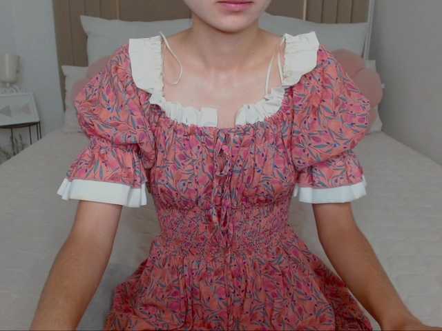 Nastenka77 live cam on BongaCams