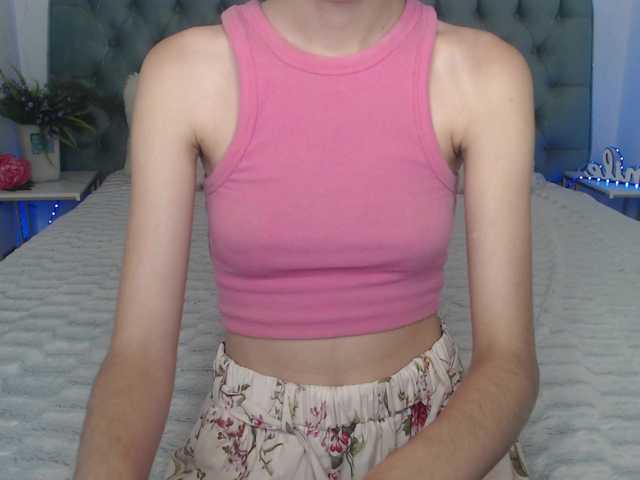 Nastenka77 live cam on BongaCams