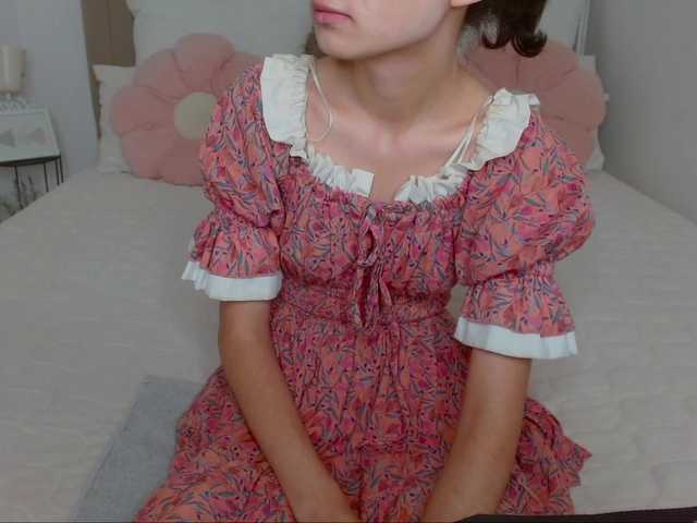 Nastenka77 live cam on BongaCams