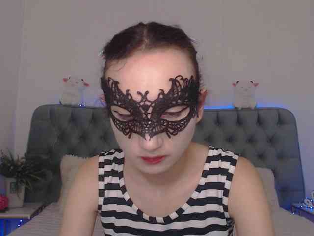 Nastenka77 Live Webcam on BongaCams