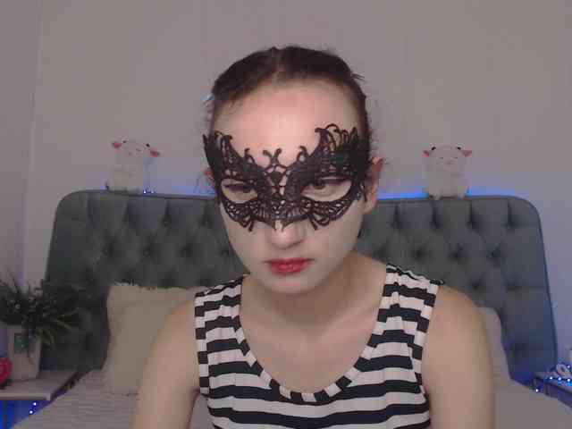 Nastenka77 Live Webcam on BongaCams