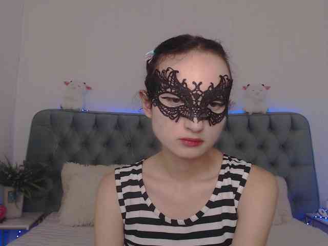 Nastenka77 Live Webcam on BongaCams