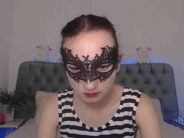 Nastenka77 Live Webcam on BongaCams