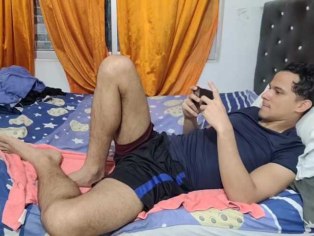 JoydanRize — live male cam