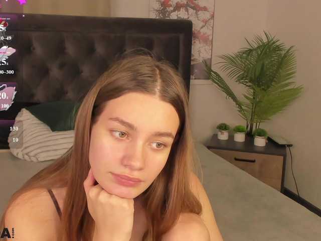 arisollis live cam on BongaCams