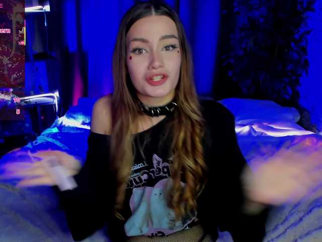 arisollis live cam on BongaCams