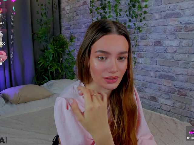 arisollis live cam on BongaCams