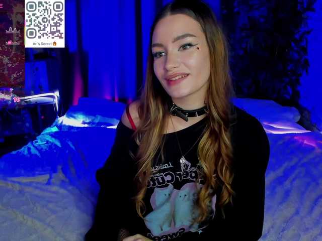 arisollis live cam on BongaCams