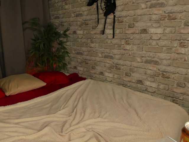 arisollis live cam on BongaCams