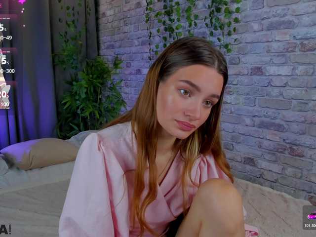 arisollis live cam on BongaCams