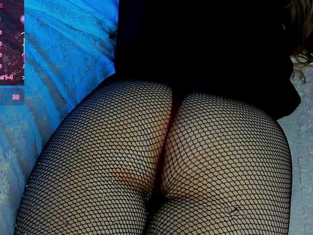 arisollis live cam on BongaCams