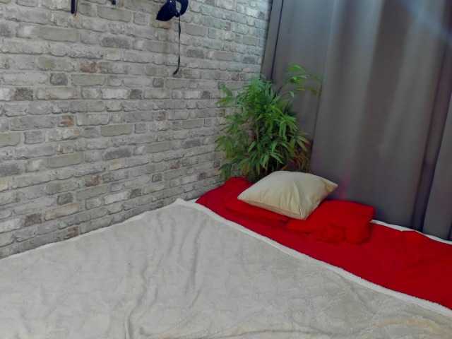 arisollis live cam on BongaCams
