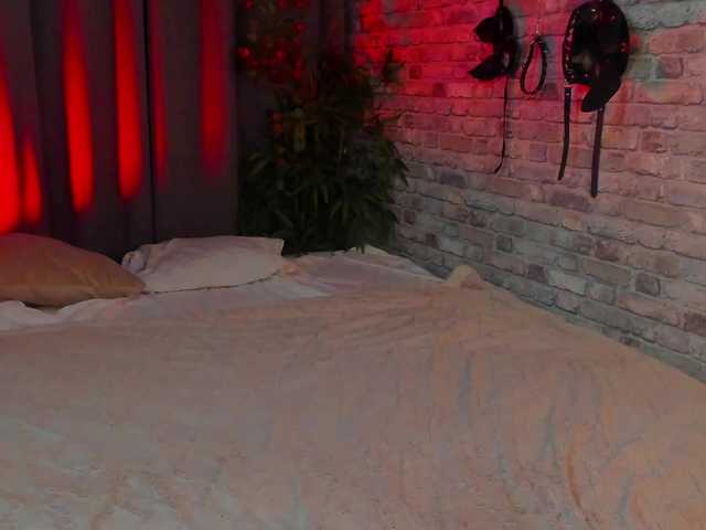 arisollis live cam on BongaCams