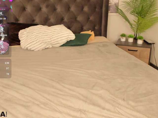 arisollis live cam on BongaCams