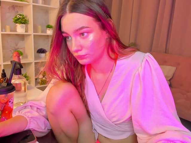 arisollis live cam on BongaCams