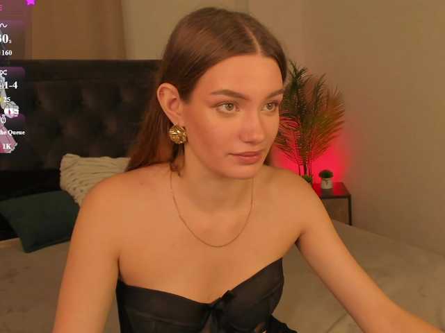 arisollis live cam on BongaCams