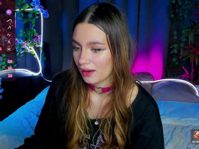 arisollis live cam on BongaCams