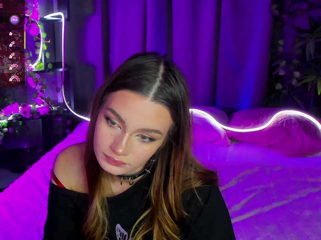 arisollis live cam on BongaCams