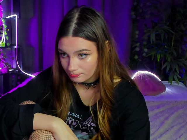 arisollis live cam on BongaCams