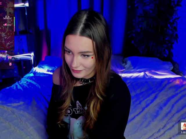 arisollis live cam on BongaCams